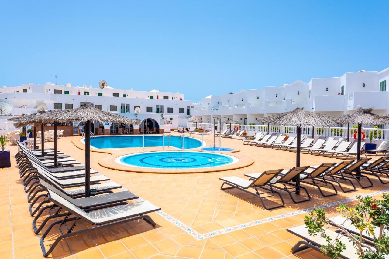 Las Adelfas Puerto del Carmen  Exterior photo